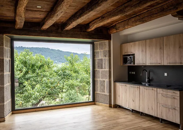 Chez Mimi - La Petite Maison Séjour à la campagne *